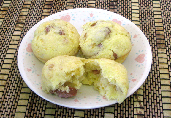 corn dog muffins